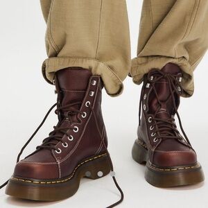 DR MARTENS BUZZ BOOTS DARK BROWN